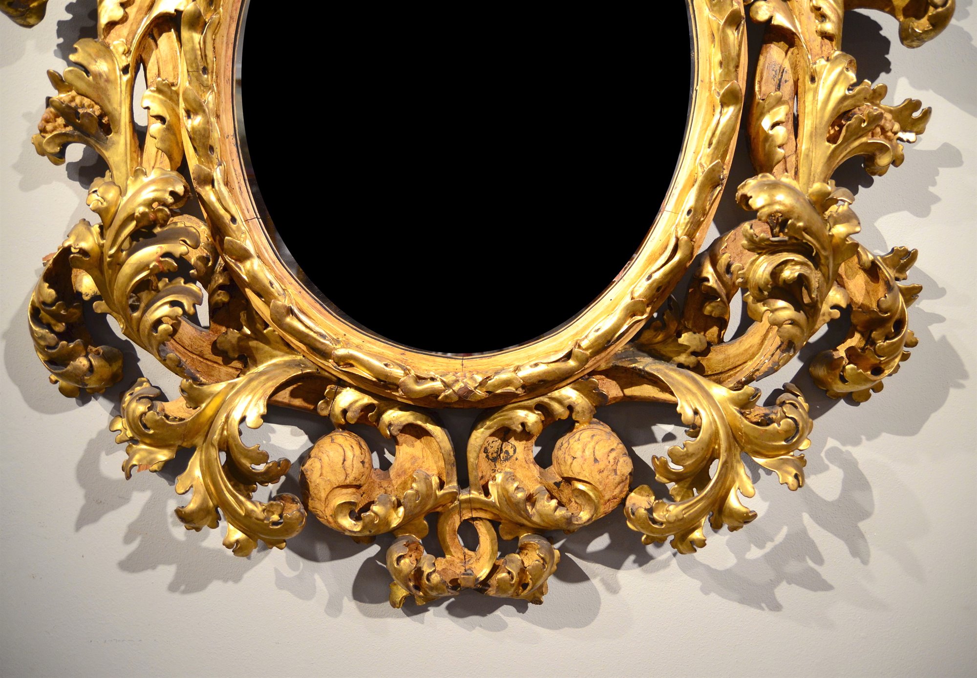 Grande specchiera a cartoccio emiliana (h.145 cm.)