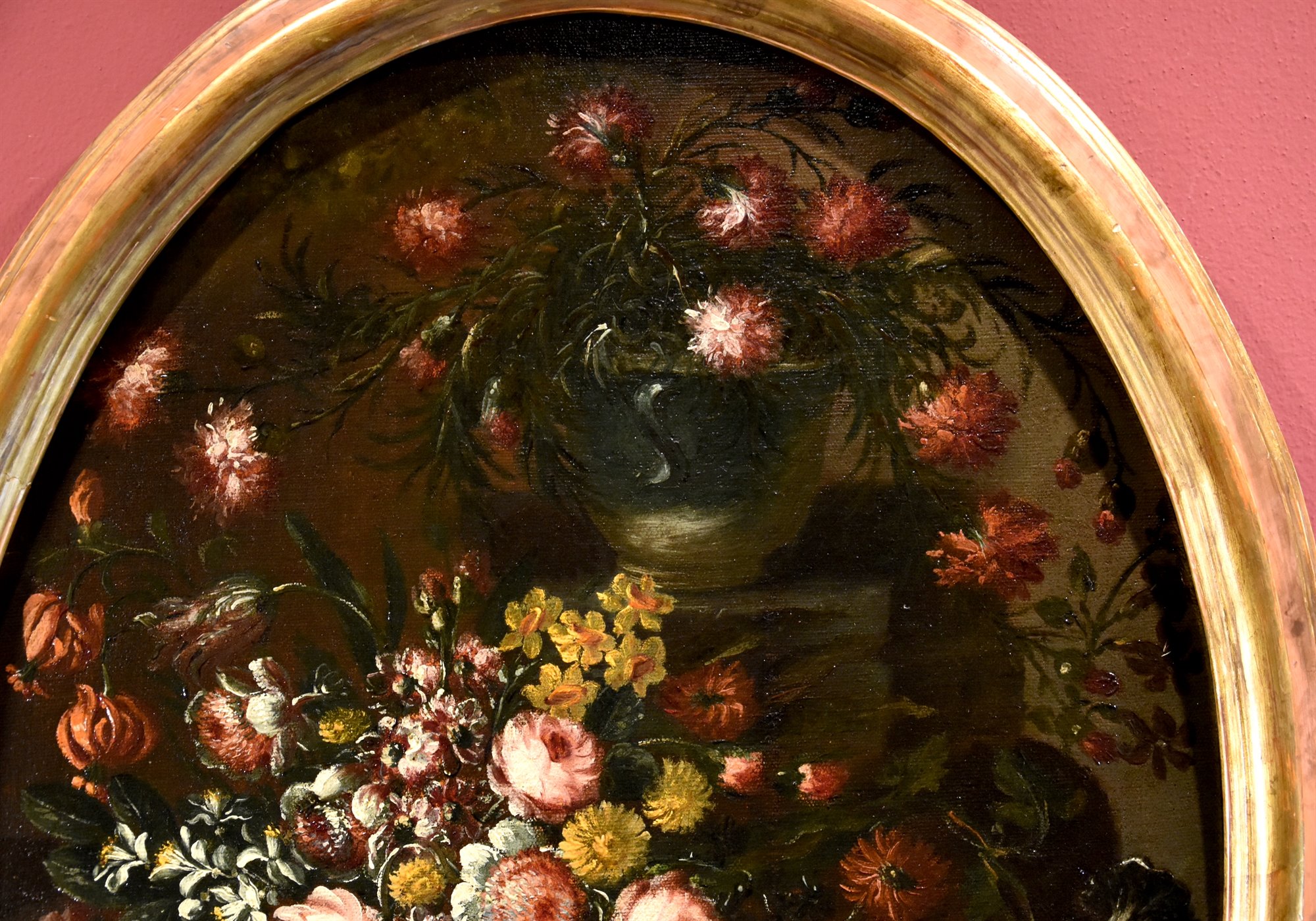 Grande composizione di fiori all'aperto (1 di 4)