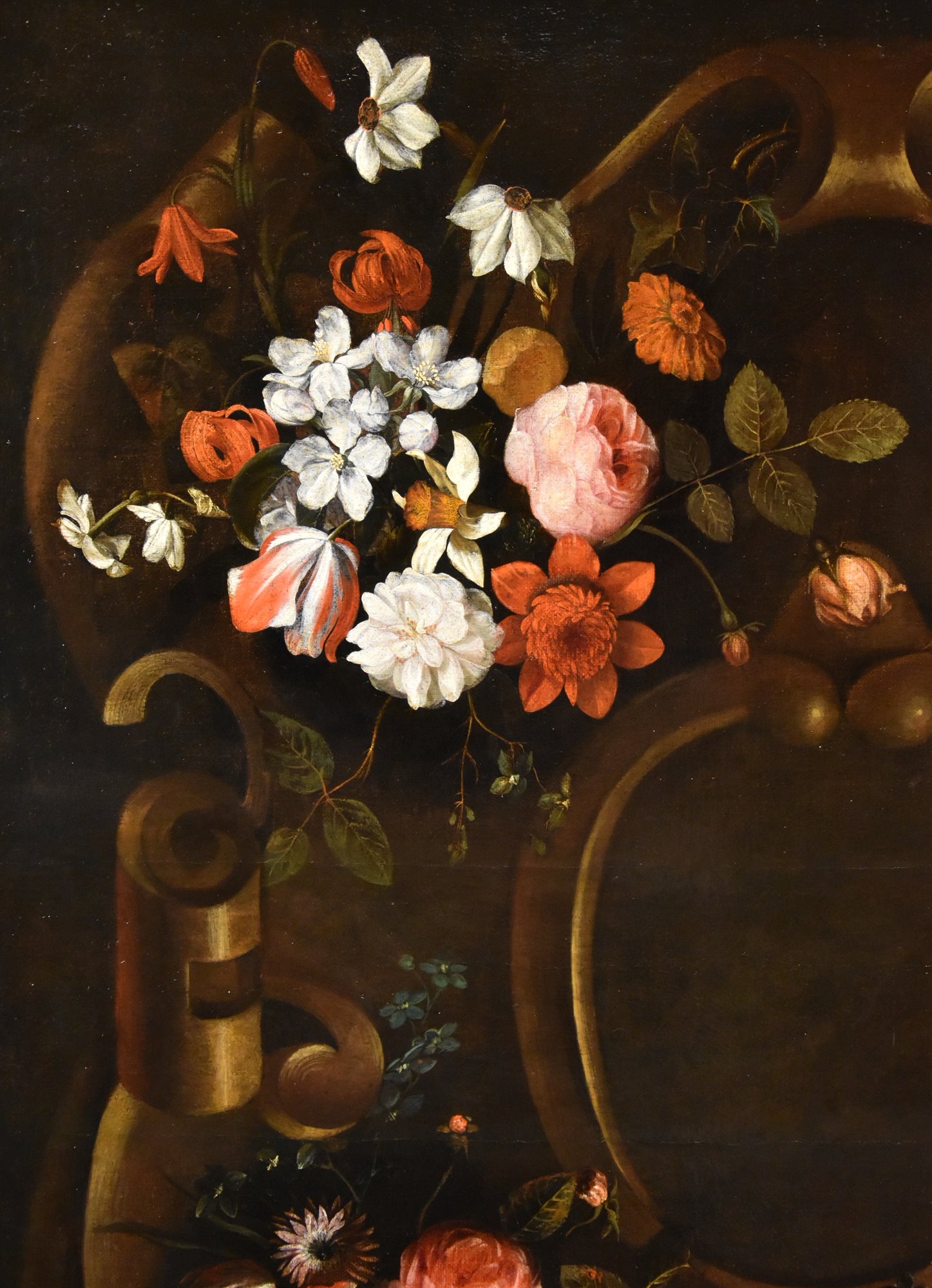 Ghirlanda di fiori con cartiglio