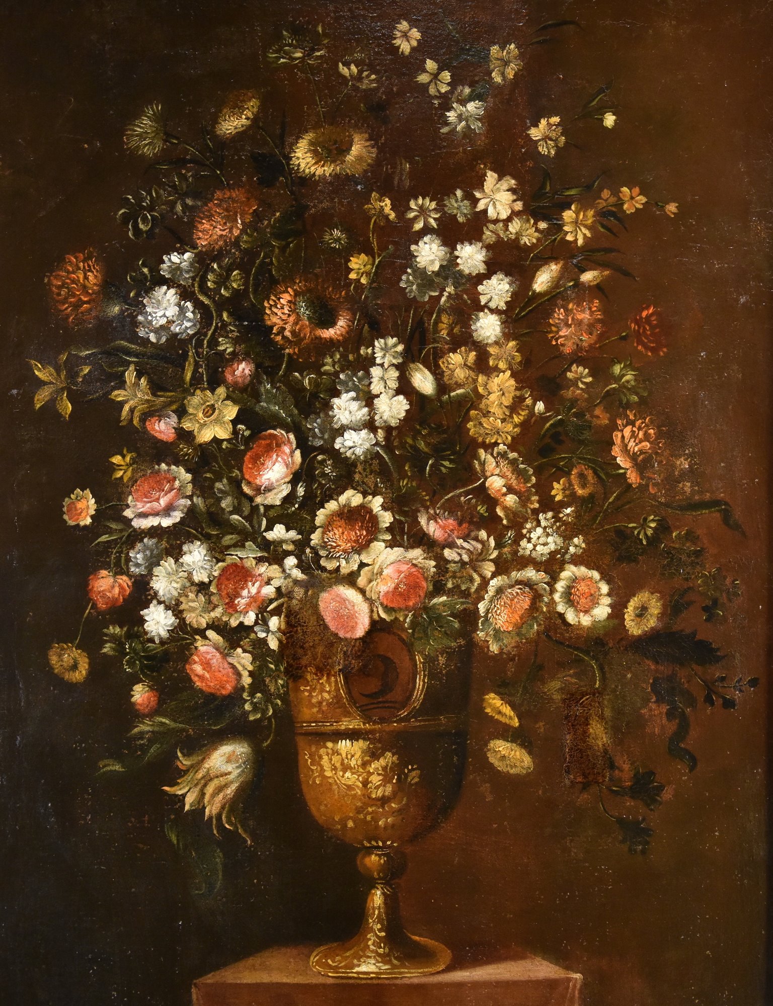 Composizione di fiori entro vaso sbalzato (2 di 3)