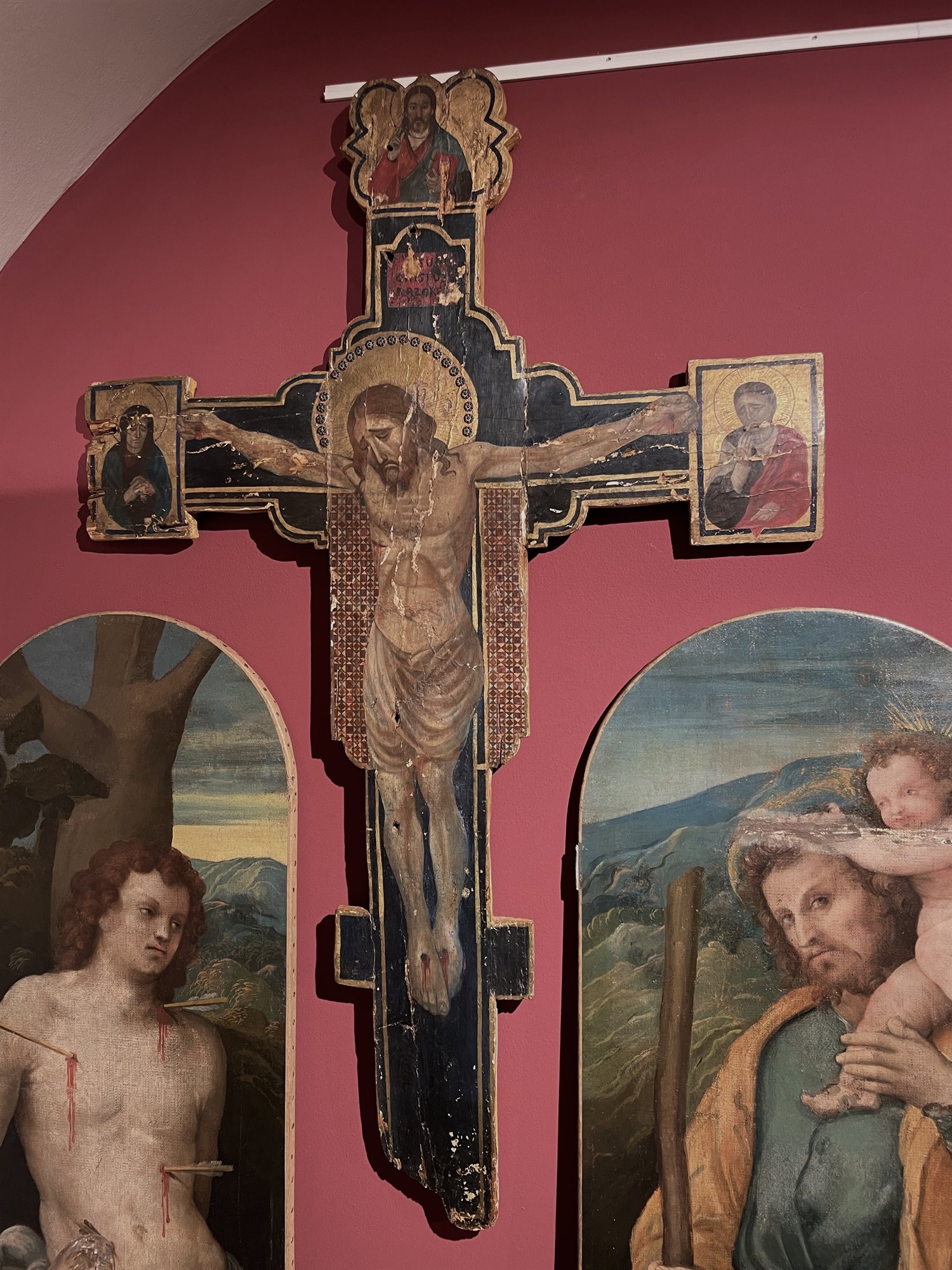Crocifisso (Christus Patiens) con Dio Padre, la Vergine e San Giovanni
