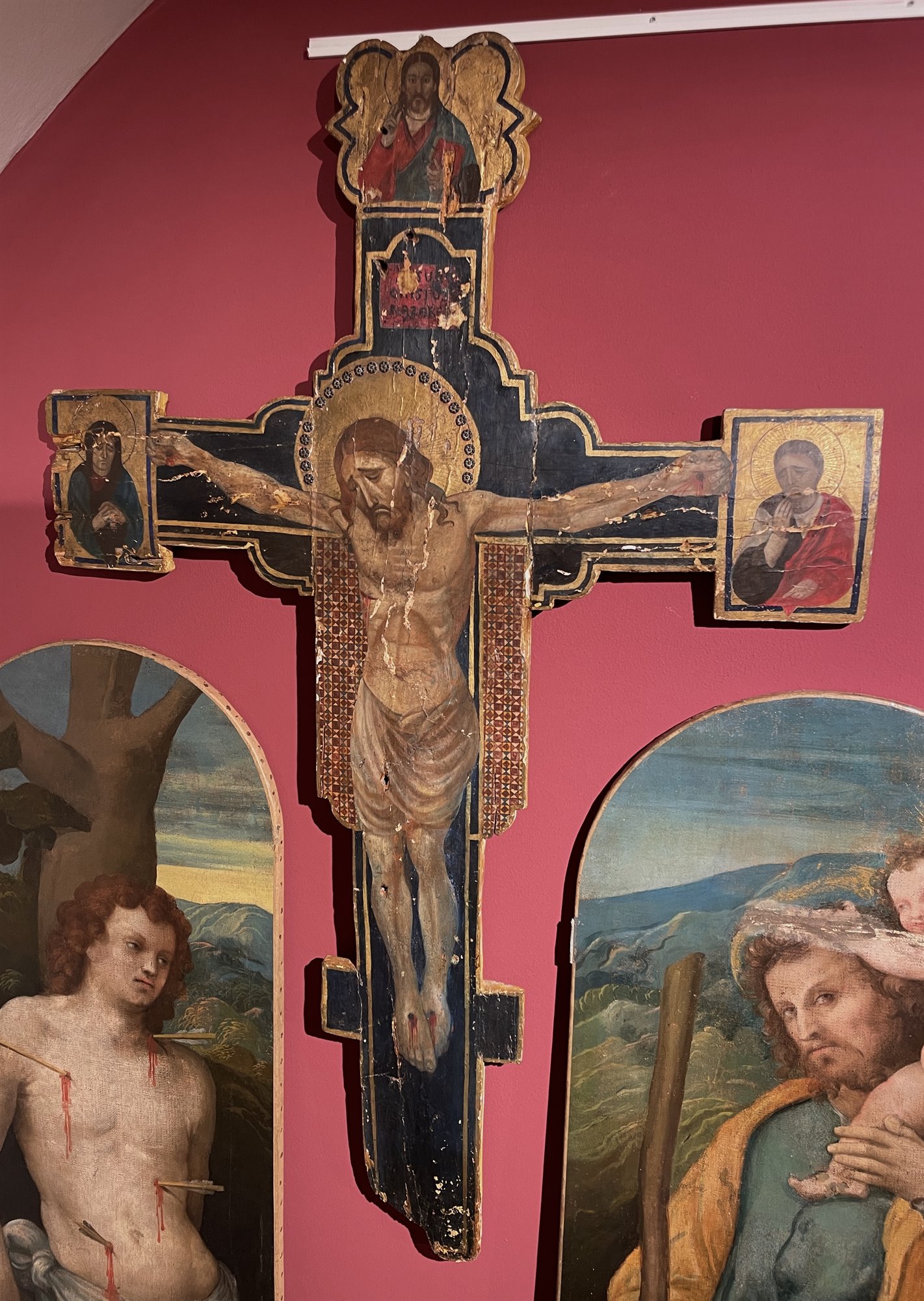 Crocifisso (Christus Patiens) con Dio Padre, la Vergine e San Giovanni