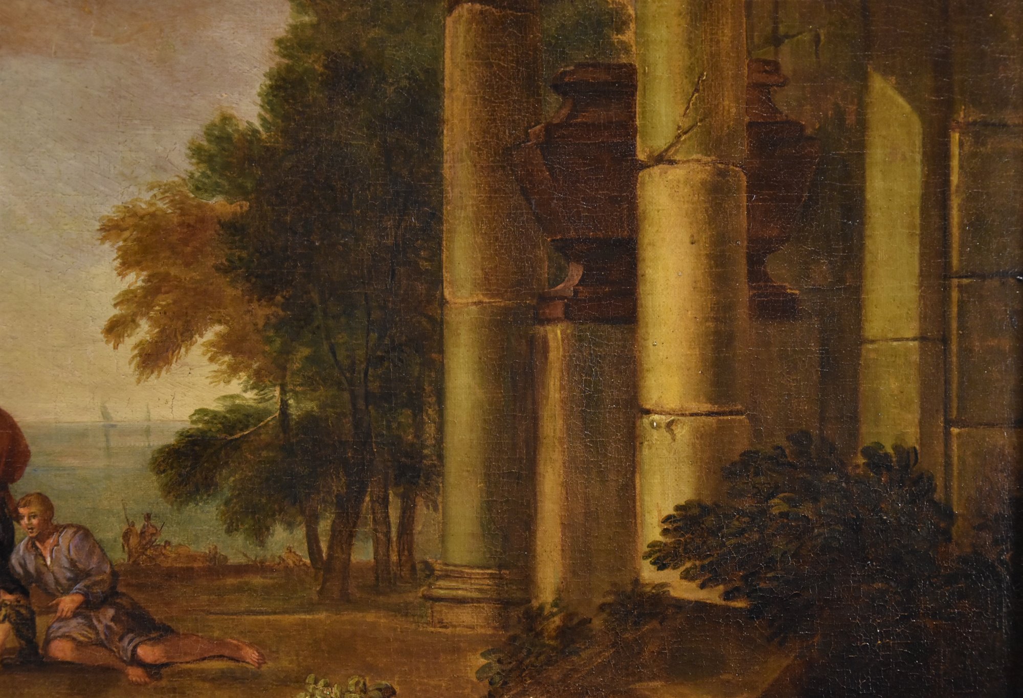 Paesaggio costiero con rovine architettoniche