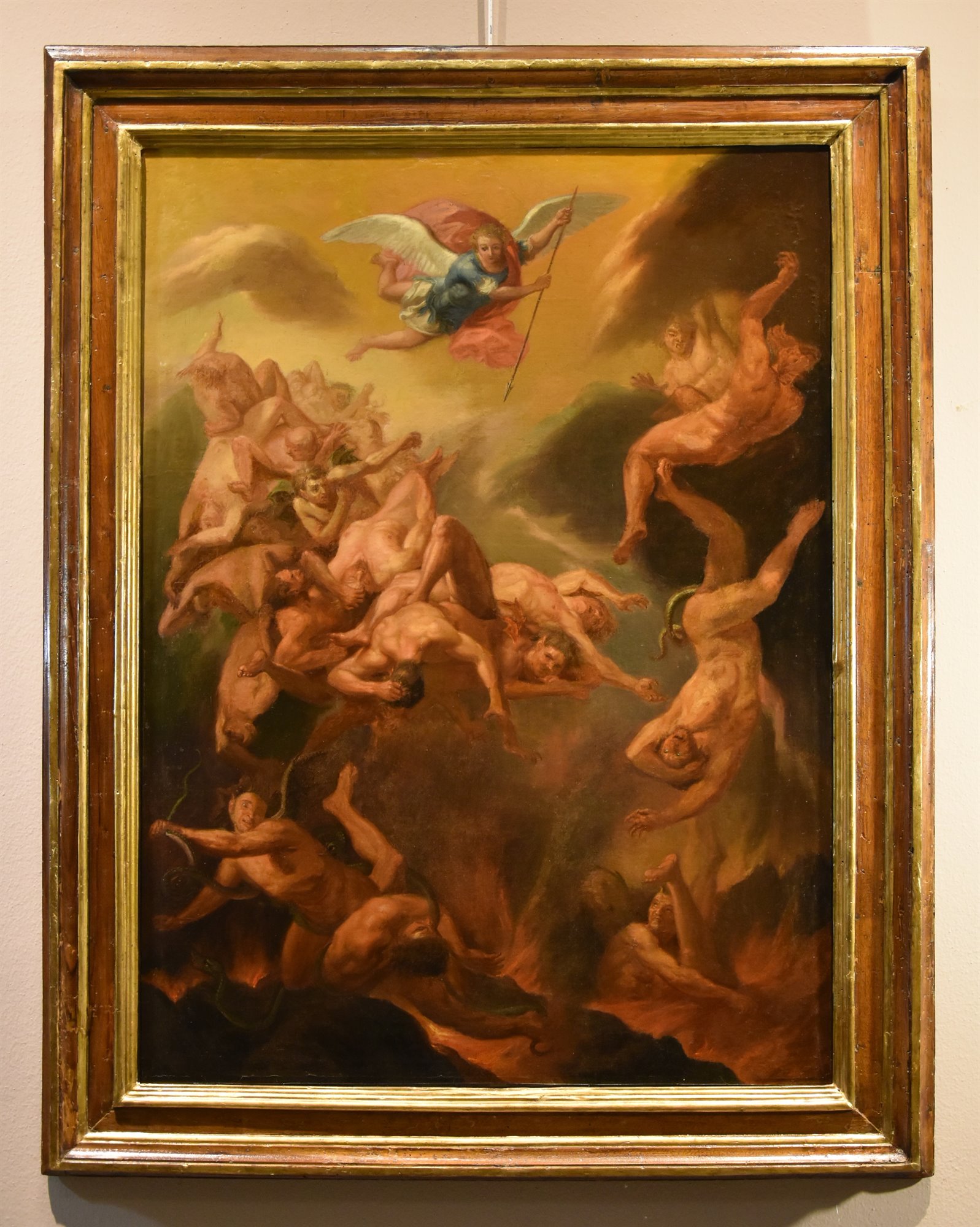 San Michele Arcangelo scaccia gli angeli ribelli dal paradiso