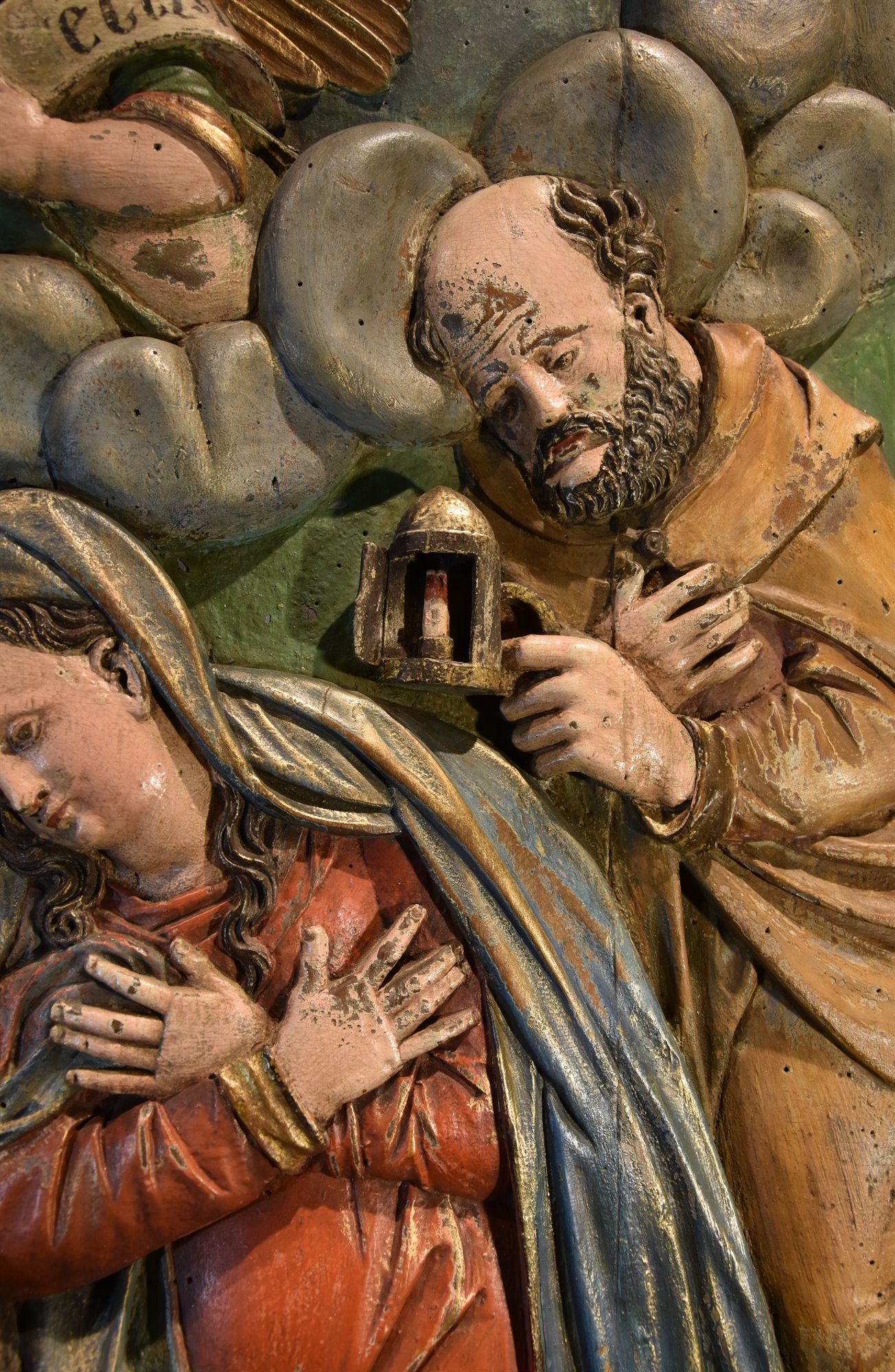 Scultura ad altorilievo raffigurante la Natività