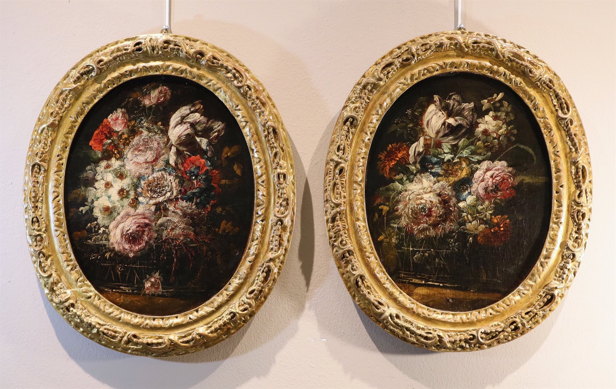 Coppia di nature morta di fiori