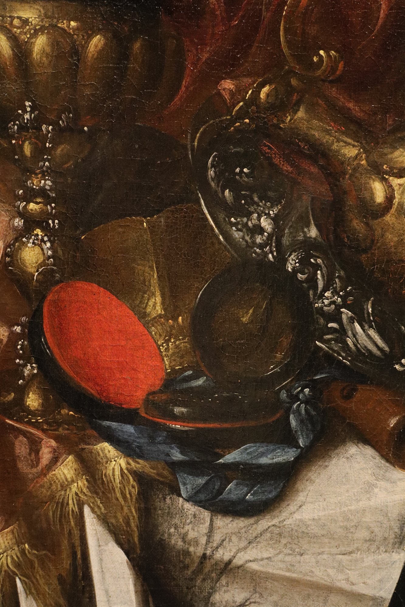 Natura morta Vanitas con oggetti preziosi, strumenti musicali e disegni