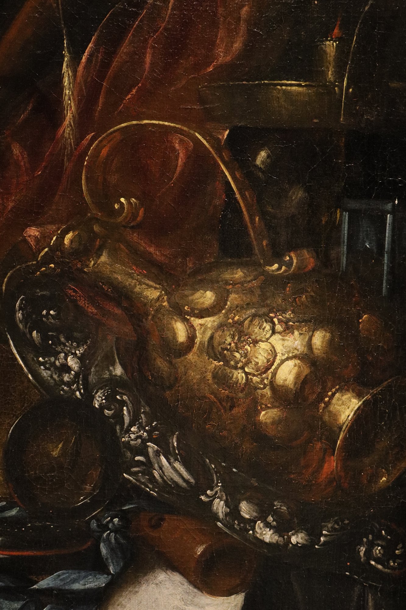 Natura morta Vanitas con oggetti preziosi, strumenti musicali e disegni