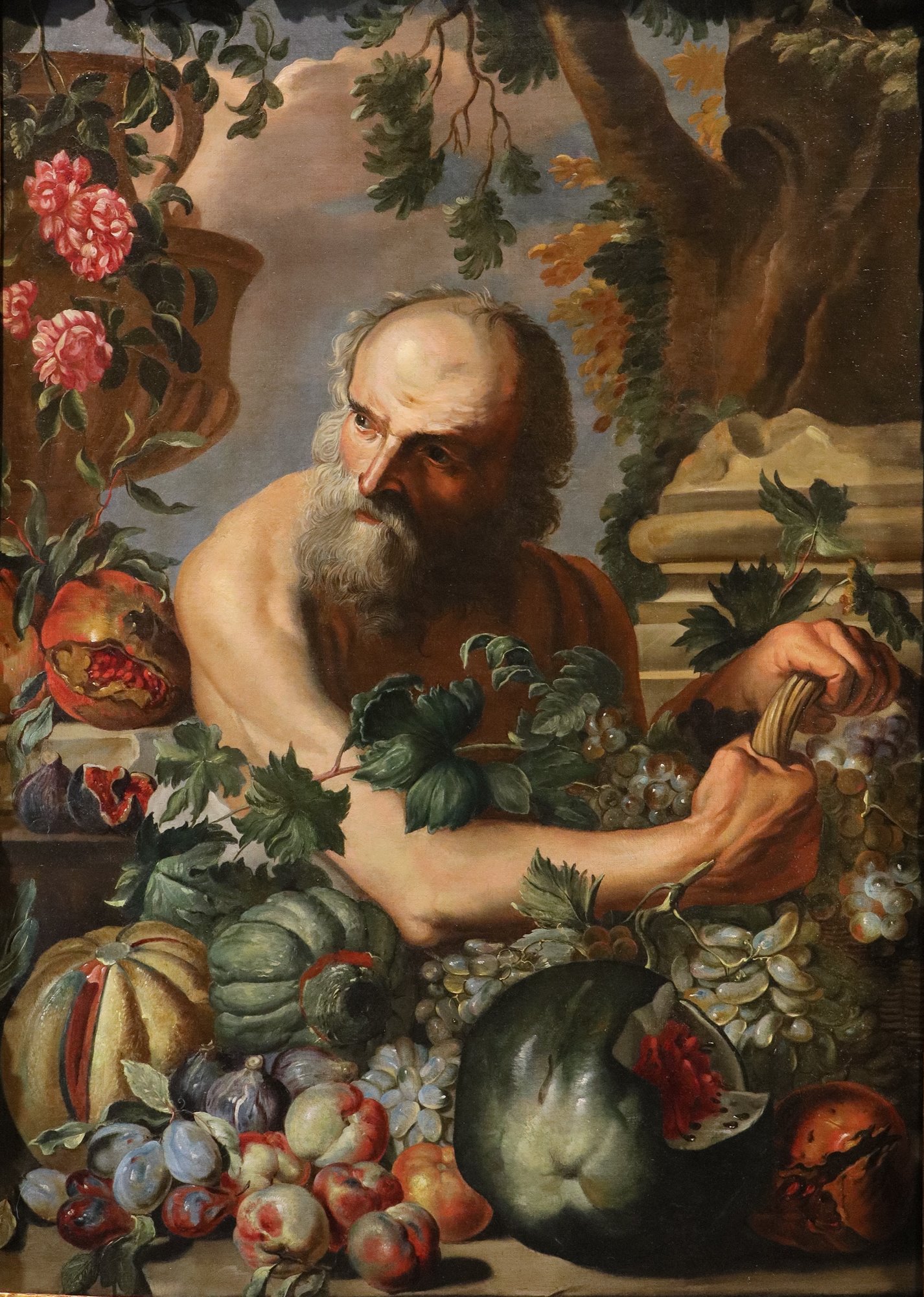 Ritratto del filosofo greco Diogene con composizione di frutta e fiori
