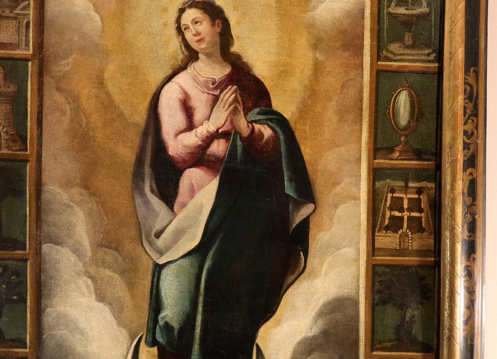 Vergine Immacolata con simboli delle Litanie Lauretane