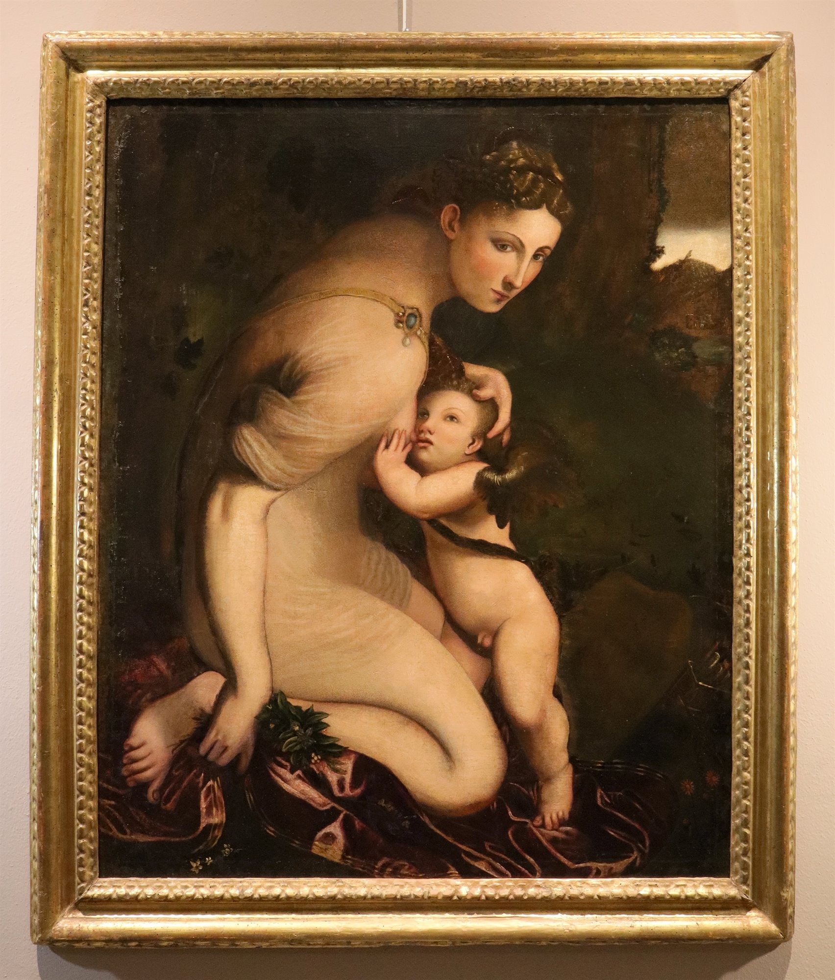 Venere che allatta Amore