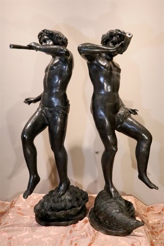 Sculture in bronzo 'Satiri che suonano e danzano'